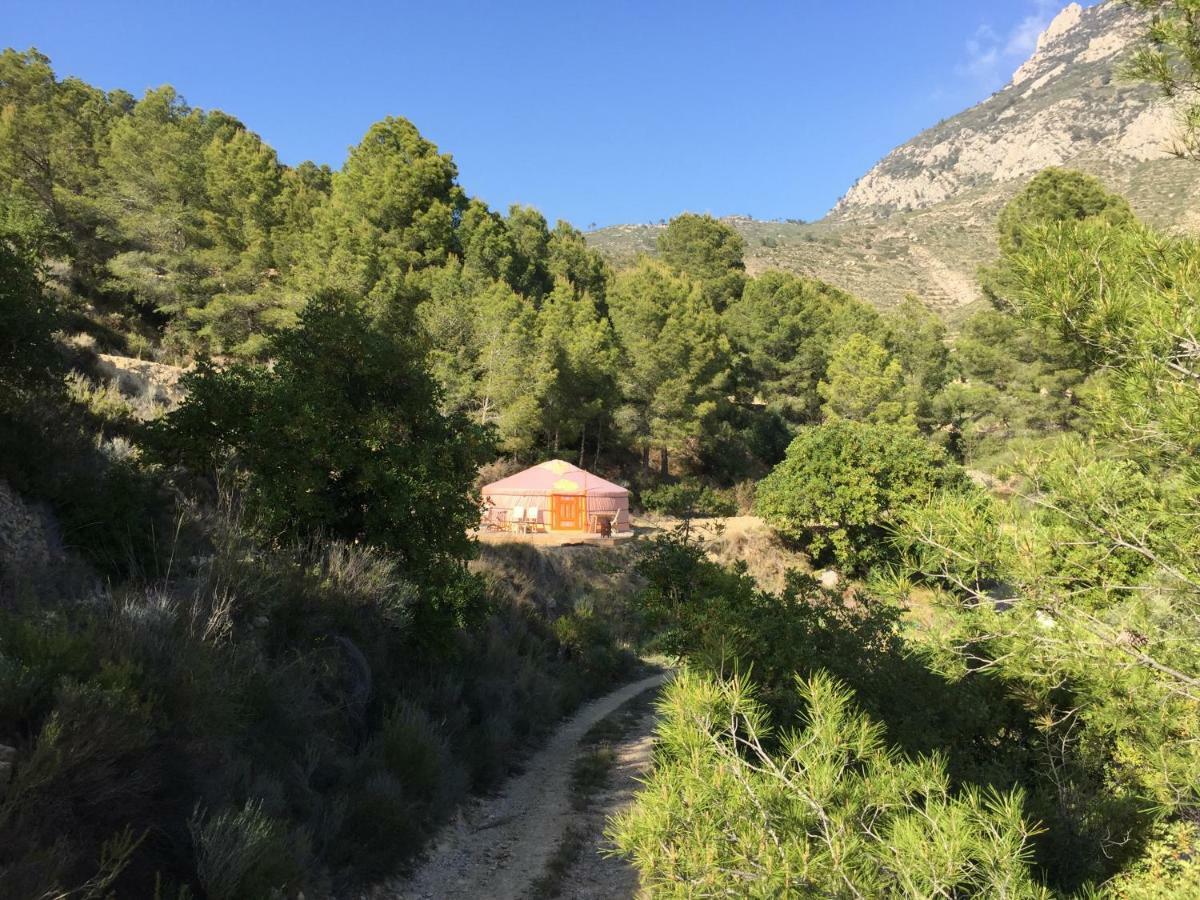 מלון פינסטראט La Yurta Naranja מראה חיצוני תמונה